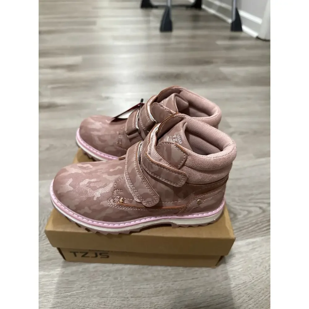 Girls pink camo ankle boots NIB size 11.5